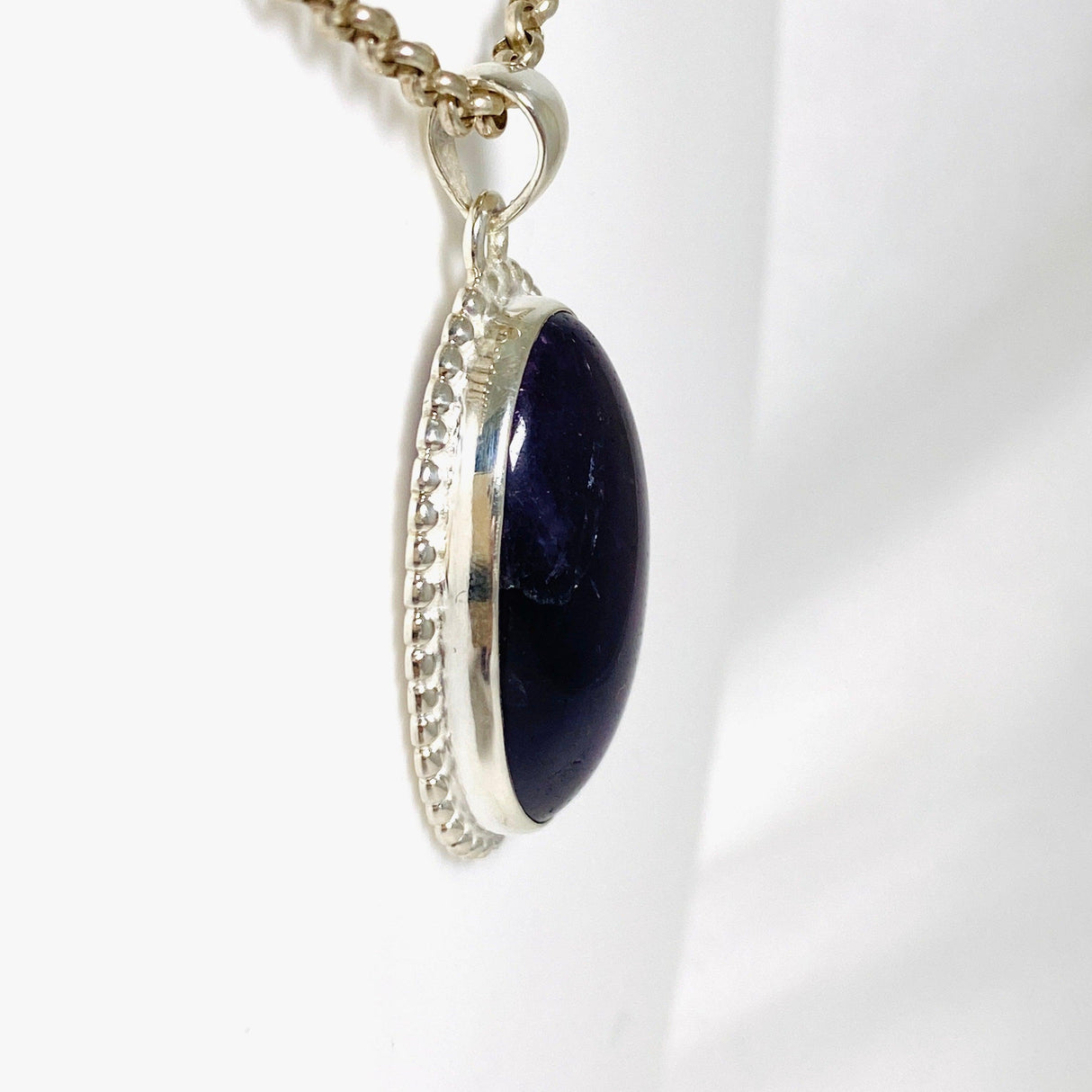 Amethyst oval silver detailing pendant KPGJ3964 - Nature's Magick