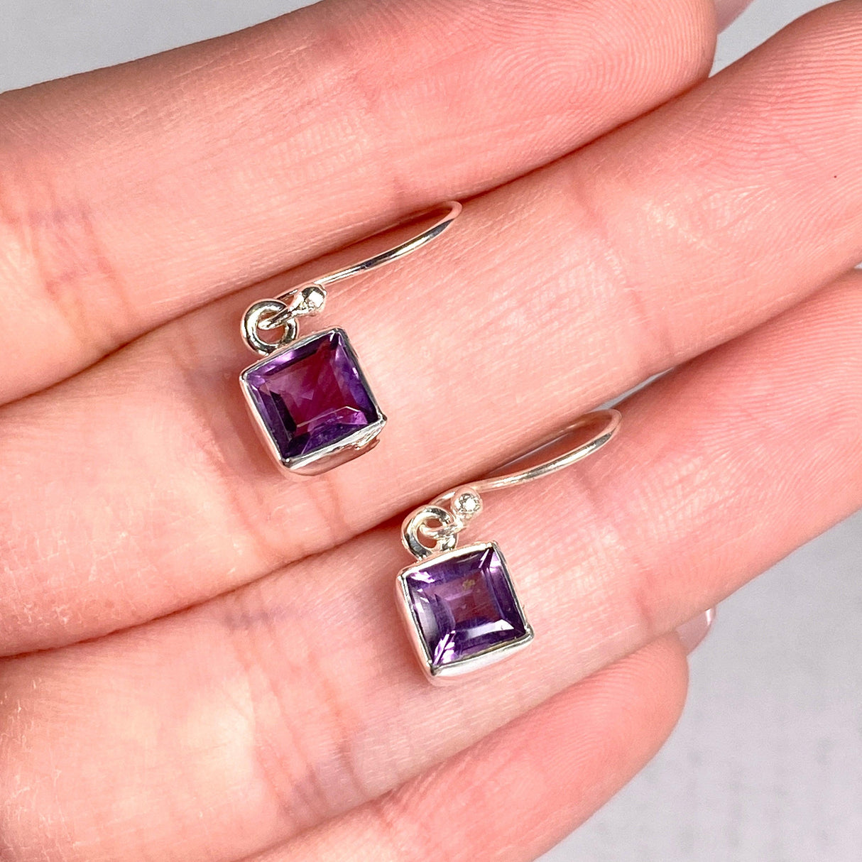 Amethyst petite square faceted earrings R2363-AMS - Nature's Magick