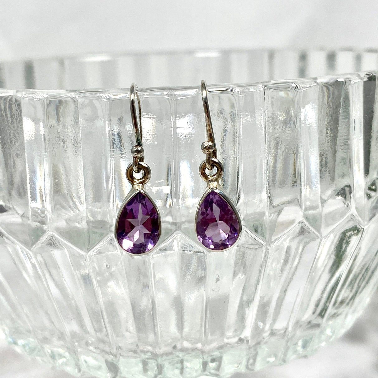 Amethyst petite teardrop faceted earrings R2363-AMD - Nature's Magick