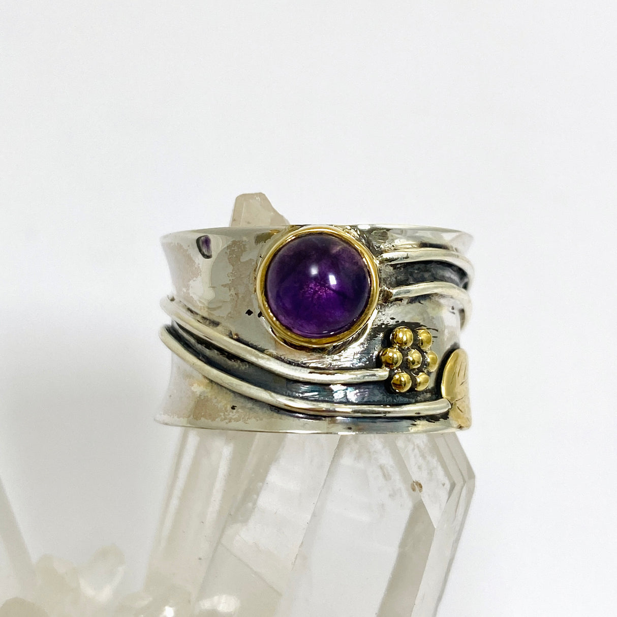 Amethyst Round Cabochon Ring in a Decorative Setting R4198