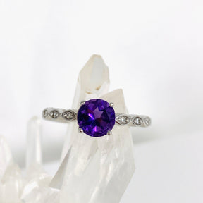 Amethyst round faceted ring with CZ s.9 HRGJ-38 - Nature's Magick