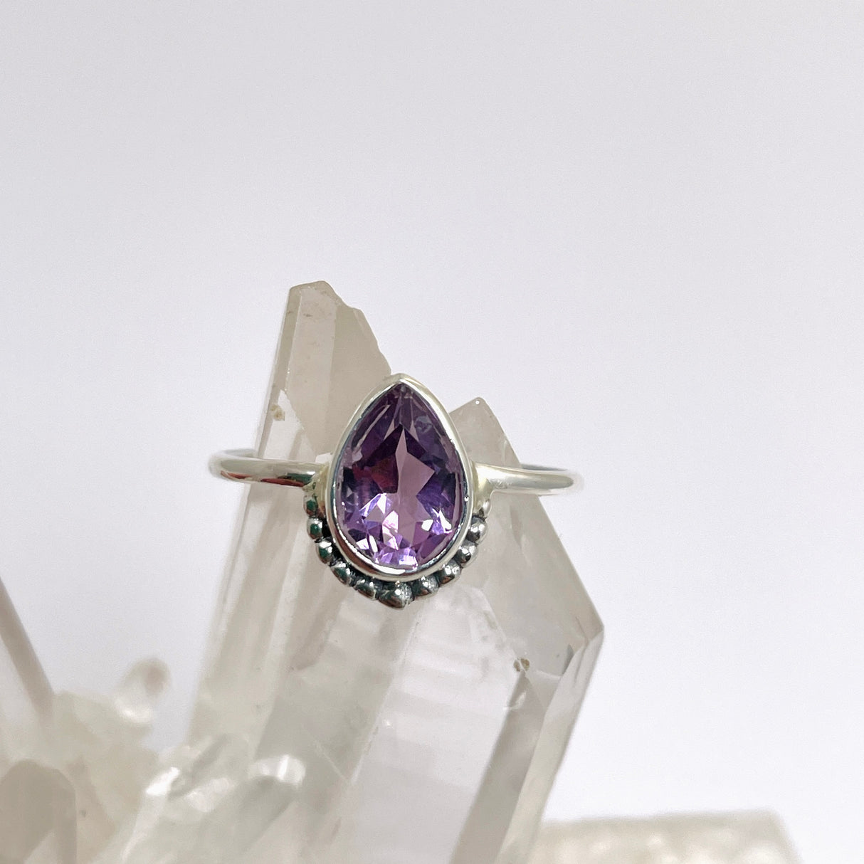 Amethyst Teardrop fine band ring R3800-AME