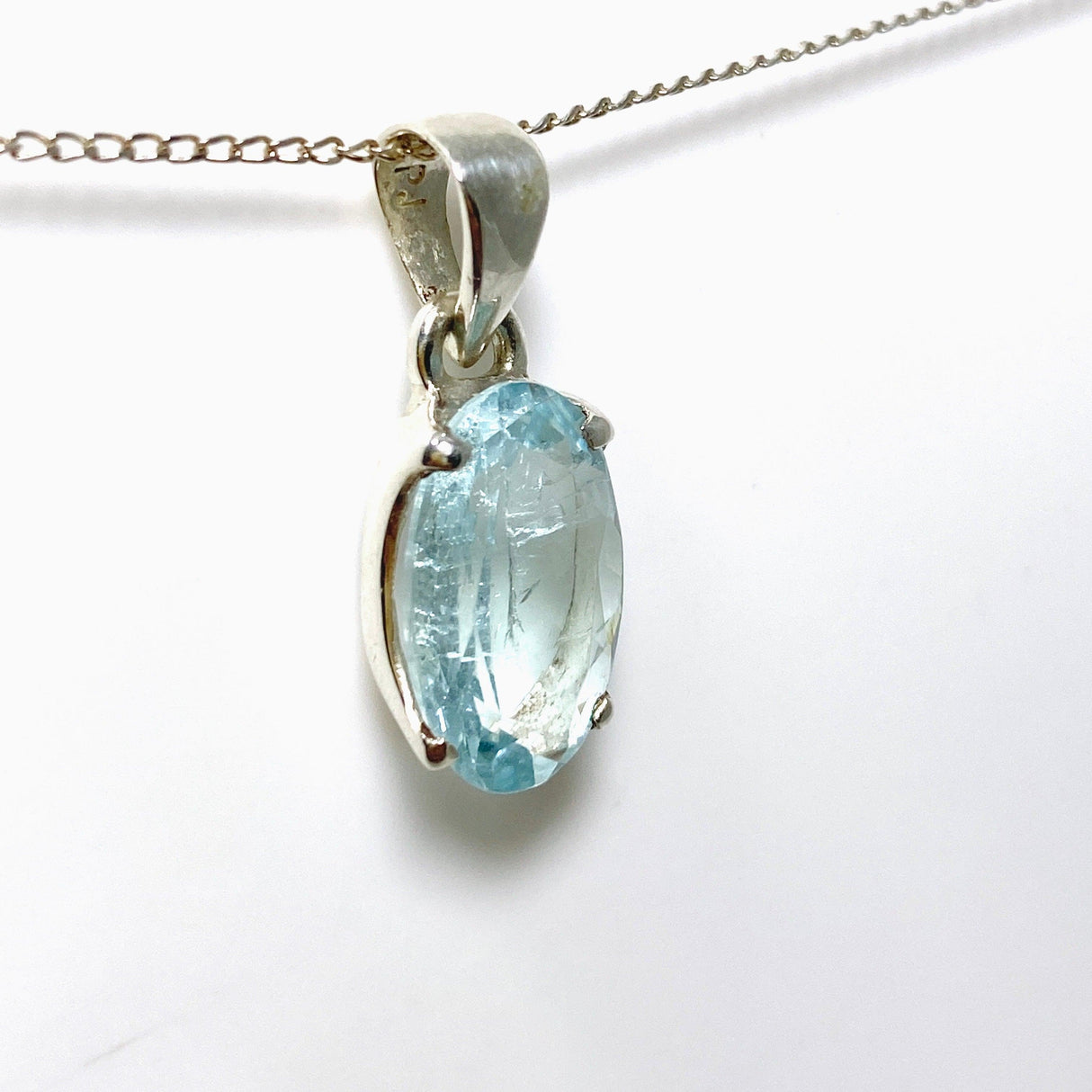 Aquamarine Faceted Petite Oval Pendant PPGJ743 - Nature's Magick