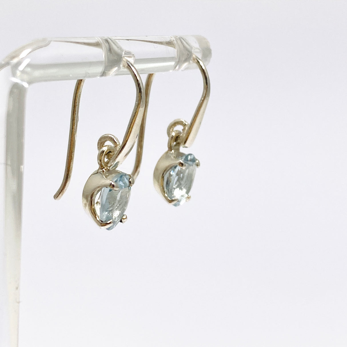 Aquamarine Oval Faceted Earrings PEGJ278