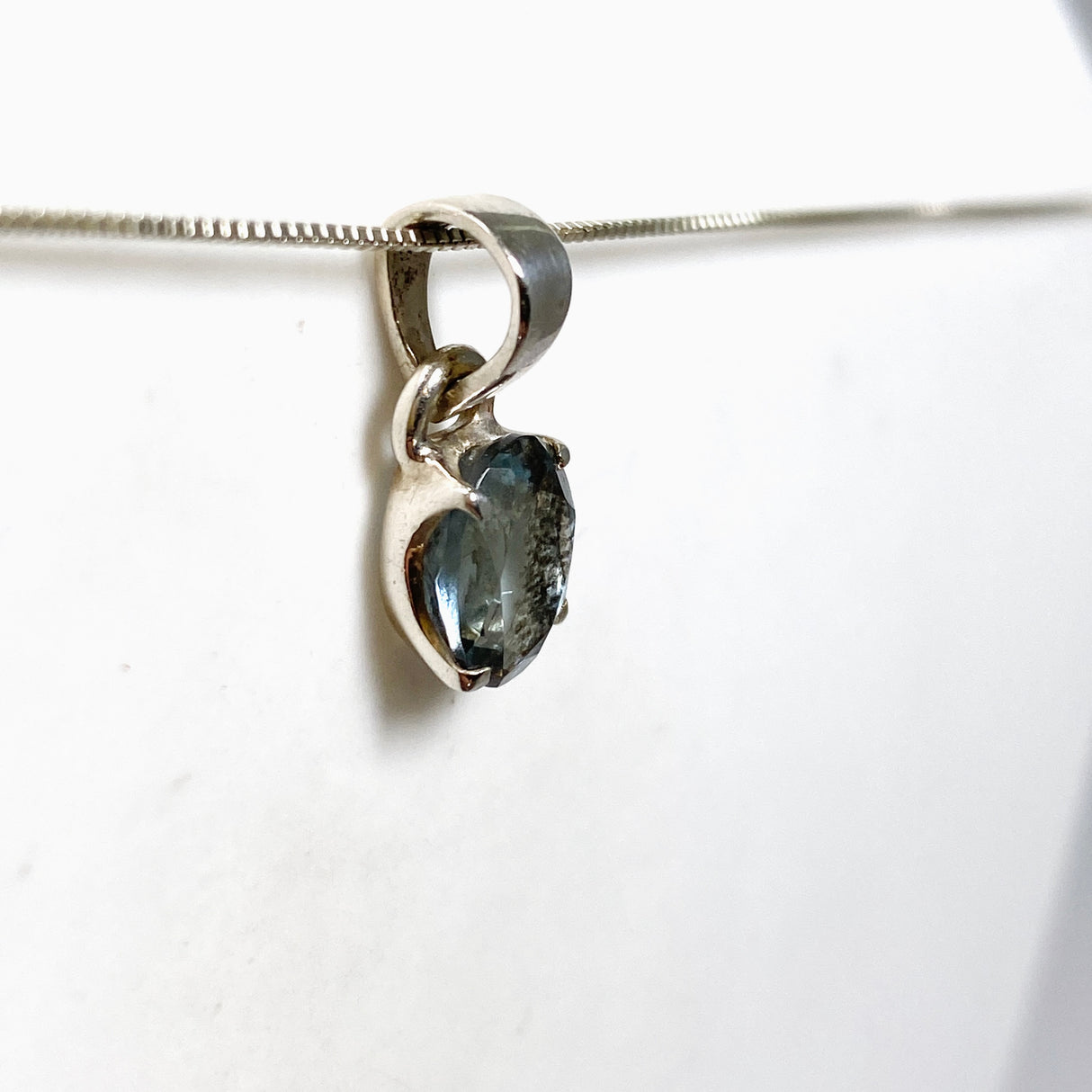 Aquamarine Oval Faceted Pendant PPGJ1126