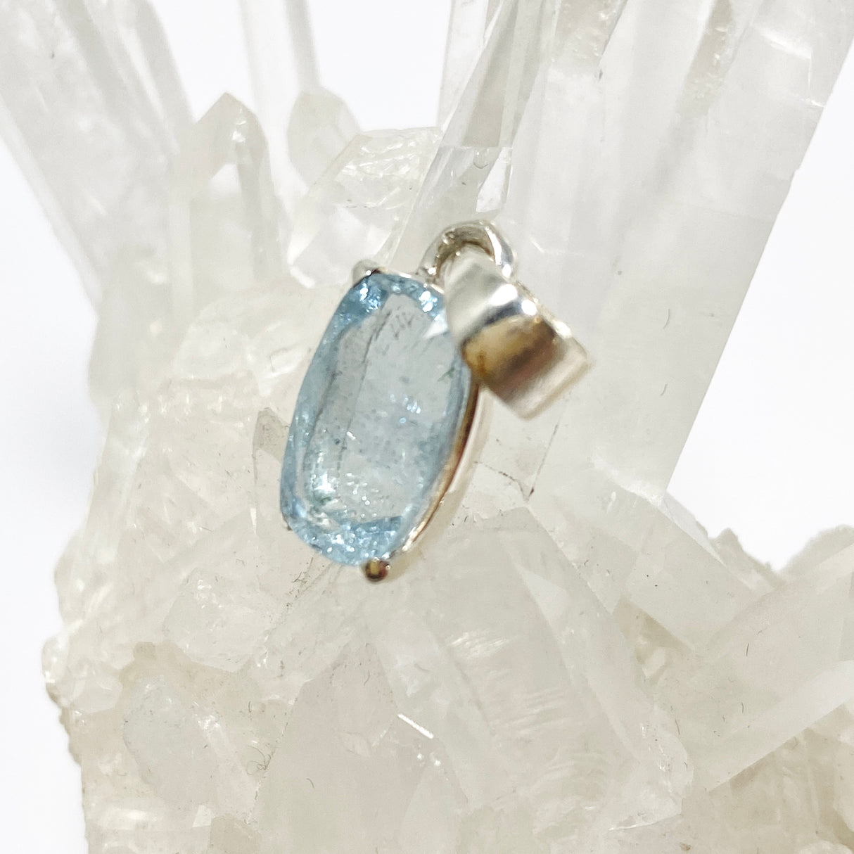 Aquamarine Rectangular Cushion Cut Faceted Pendant PPGJ970