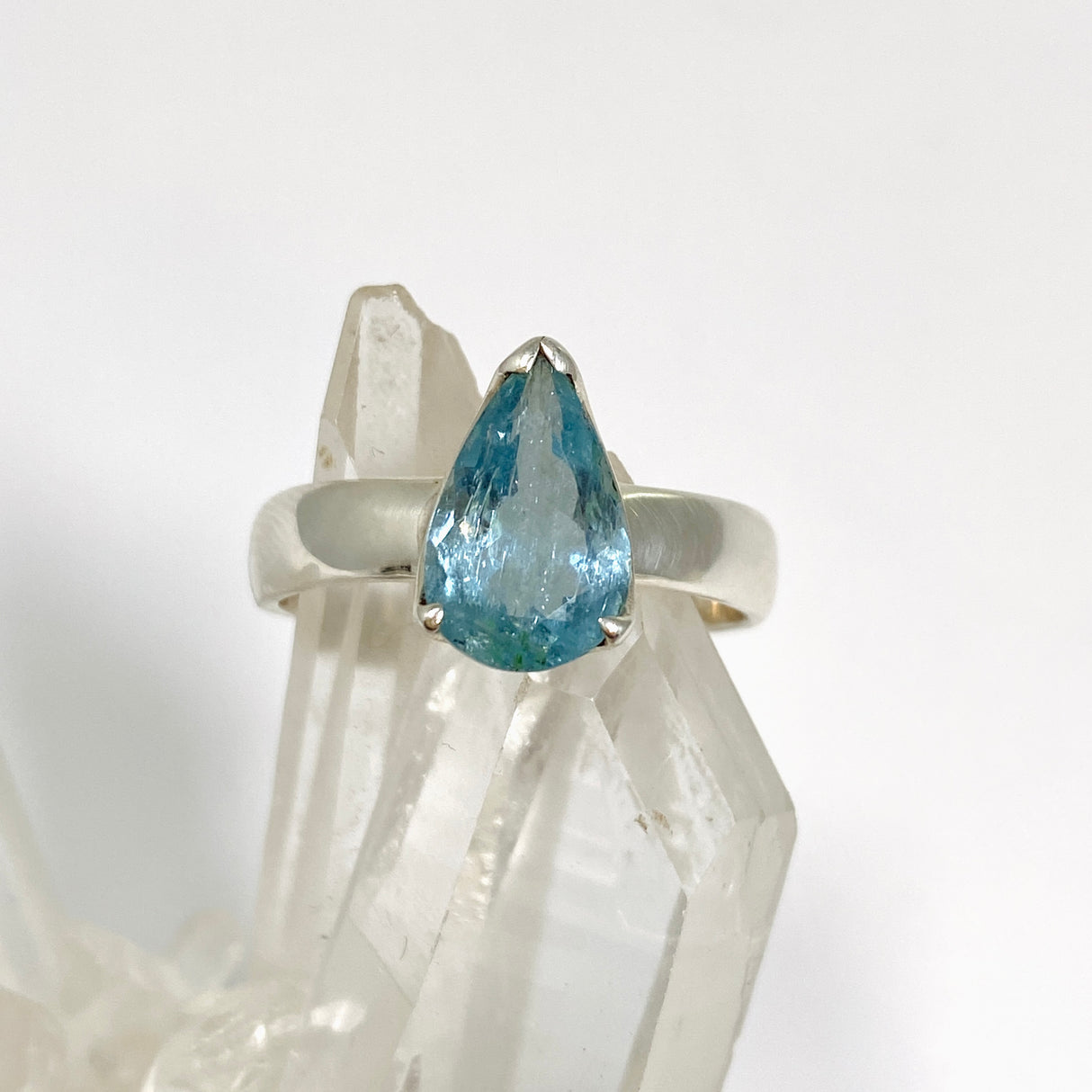 Aquamarine Teardrop Faceted Ring Size 8 PRGJ944