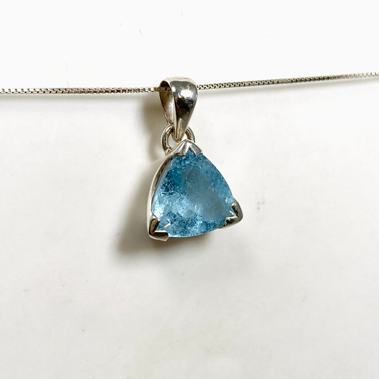 Aquamarine Triangular Faceted Pendant PPGJ1114