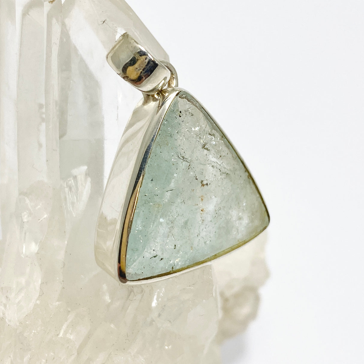 Aquamarine Triangular Faceted Pendant PPGJ984