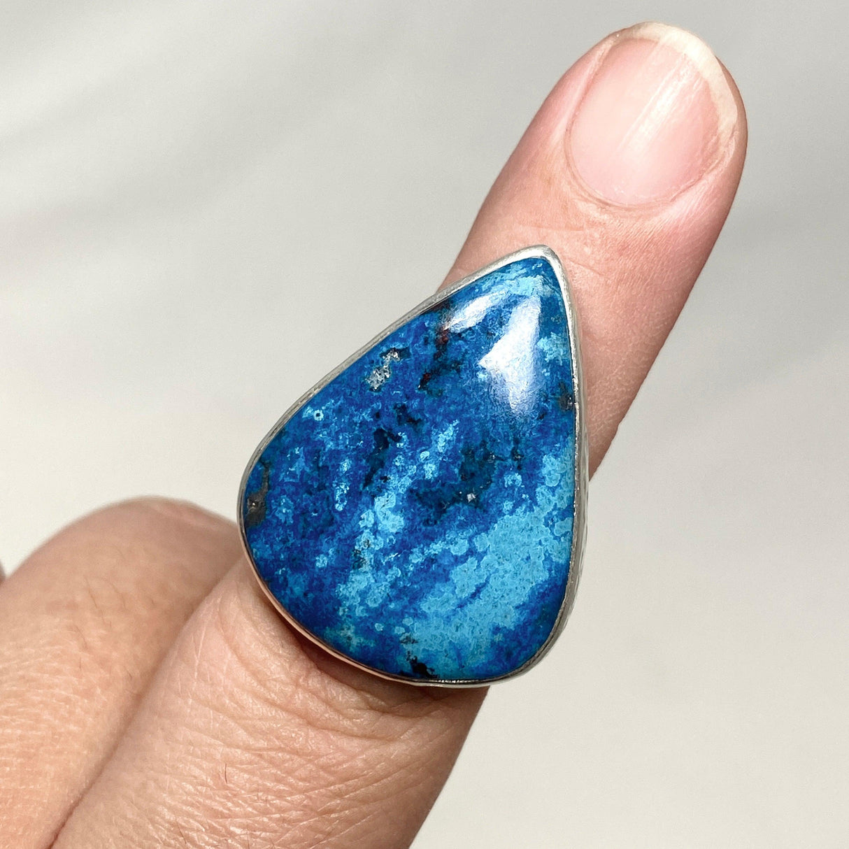 Azurite and Shattuckite Teardrop Ring with a Hammered Band Size 7 KRGJ3219 - Nature's Magick