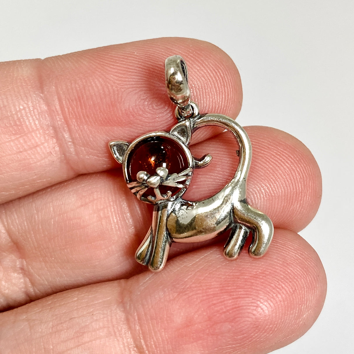 Baltic Cognac Amber Round Cabochon Cat Pendant AMB349