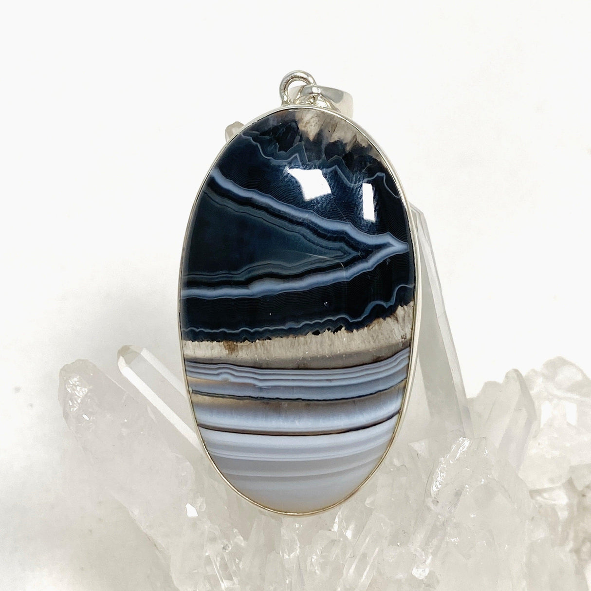 Banded Agate Oval Pendant KPGJ4349 - Nature's Magick