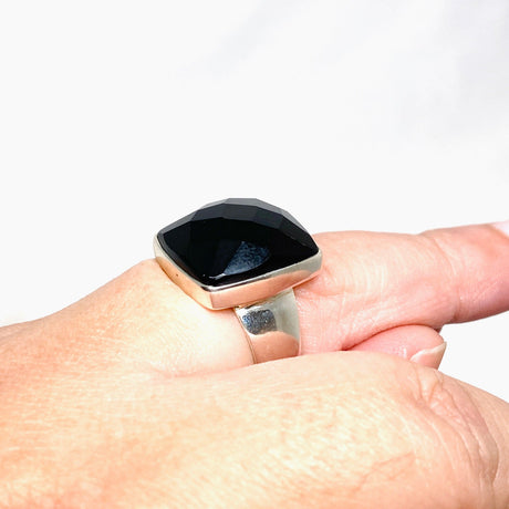 Black Onyx Faceted Square Ring s.10 KRGJ2990 - Nature's Magick