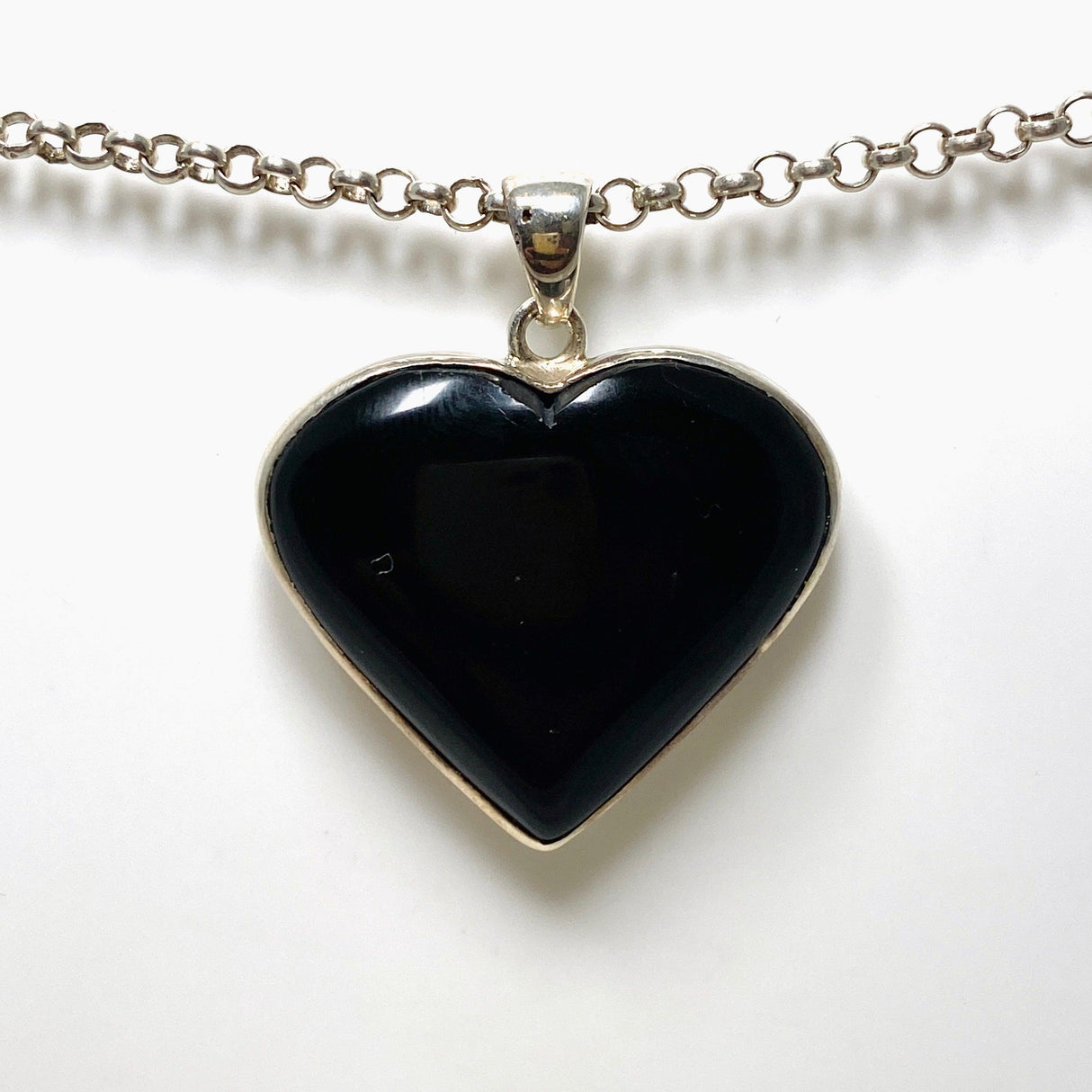 Black Onyx Heart Pendant KPGJ4407 - Nature's Magick