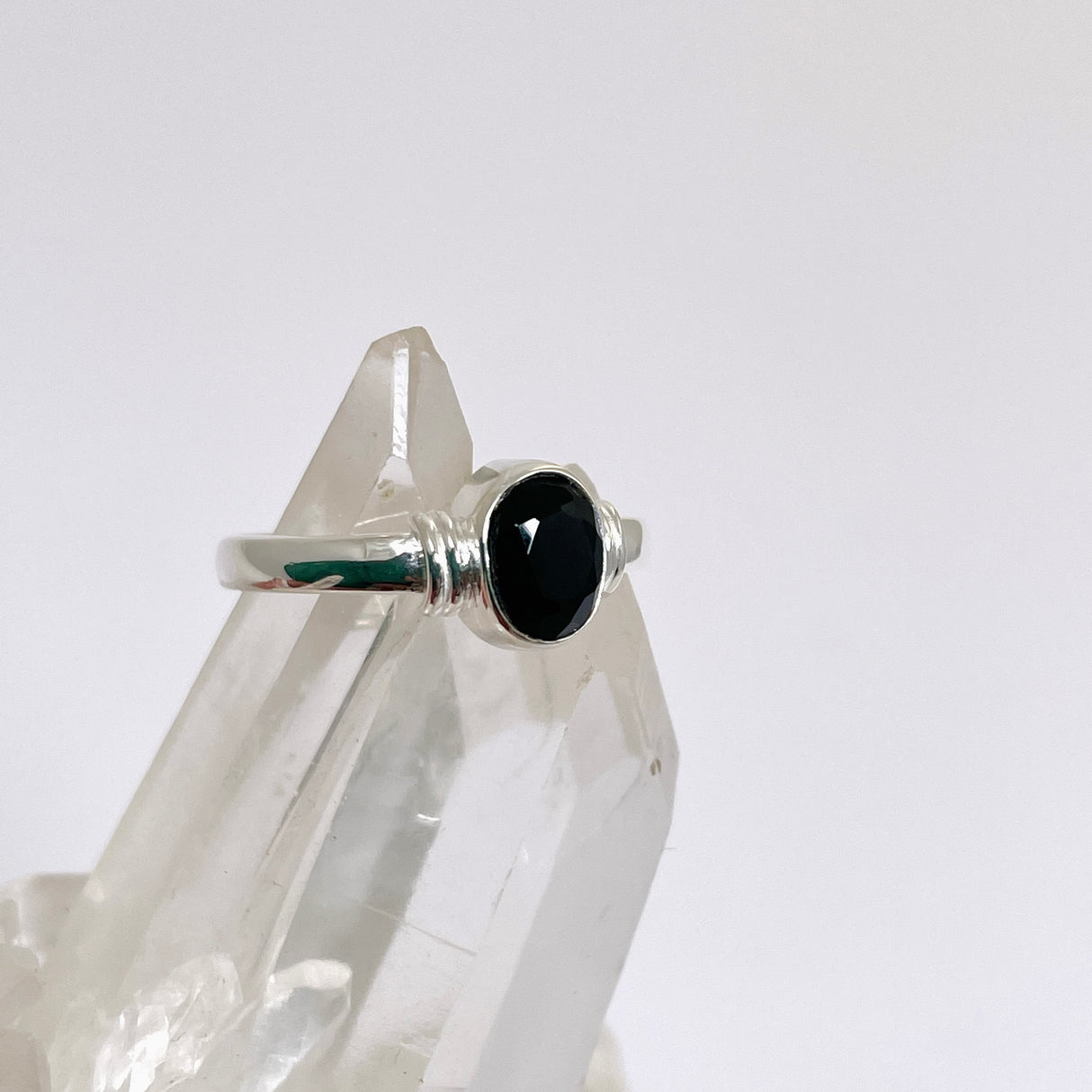 Black Onyx Oval Faceted Stone in a Decorative Setting R4831