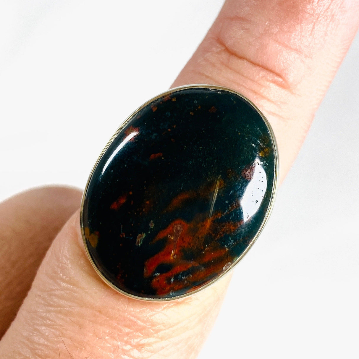 Bloodstone Oval Ring Size 8 KRGJ3075 - Nature's Magick