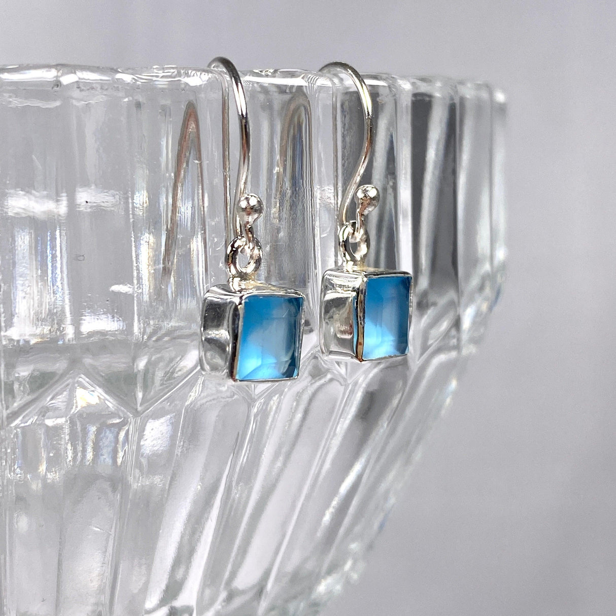 Blue Chalcedony petite square faceted earrings R2363-BCS - Nature's Magick