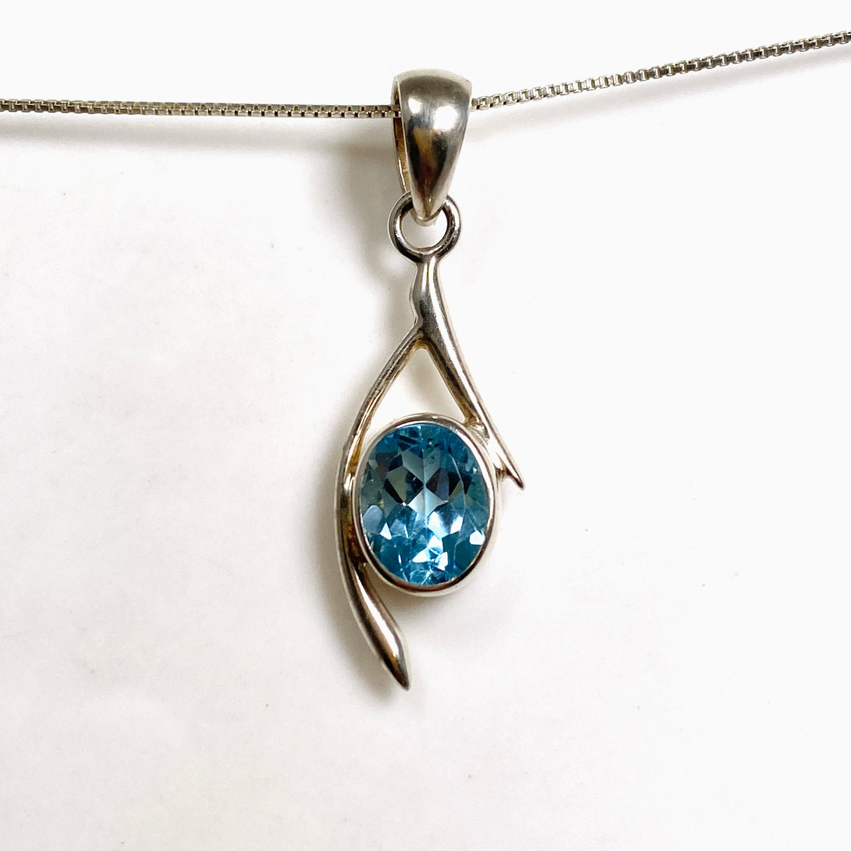 Blue Topaz Faceted Oval Pendant BTP-110