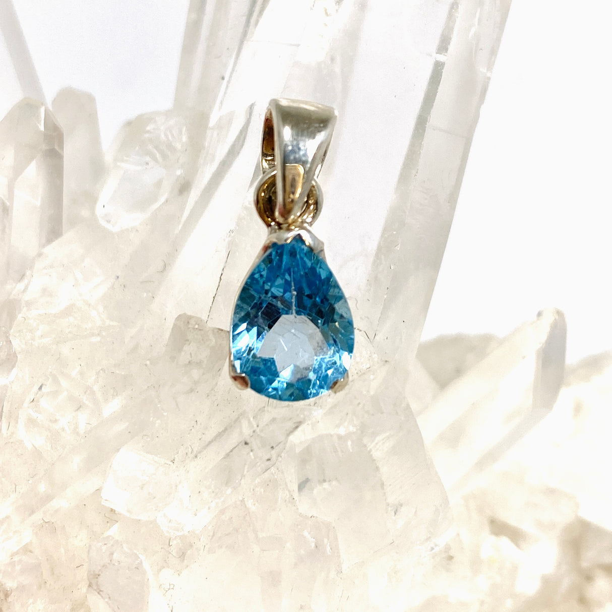 Blue Topaz Teardrop Faceted Pendant PPGJ1247