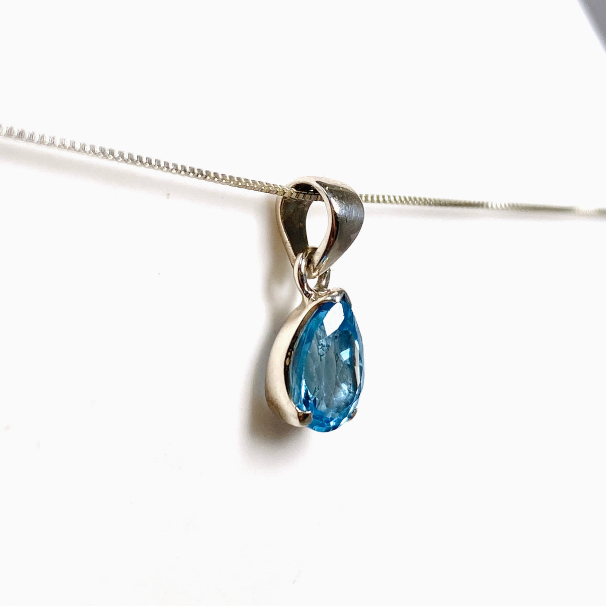Blue Topaz Teardrop Faceted Pendant PPGJ1247