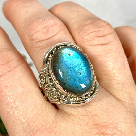 Boho Style Labradorite oval ring s.11 KRGJ2771 - Nature's Magick