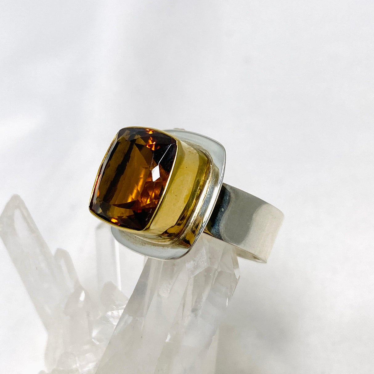 Brandy Citrine faceted square ring s.11 KRGJ2901 - Nature's Magick