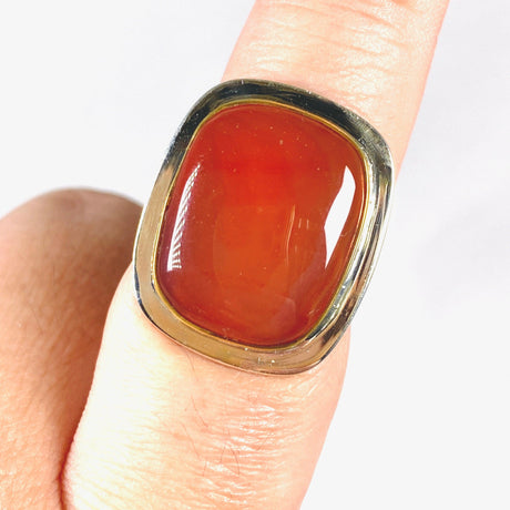 Carnelian rectangular ring with gold detailing s.9 KRGJ2866 - Nature's Magick