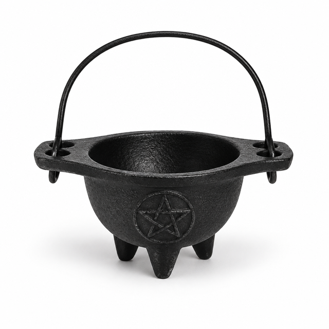 Cast iron cauldron with pentagram design, no lid, 7cm