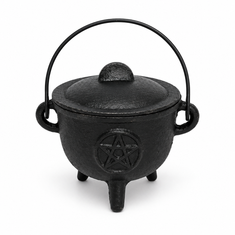 Large cast iron cauldron with lid and pentagram design, 11cm