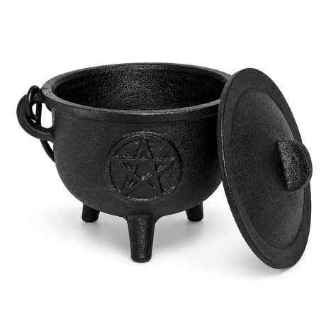 Large cast iron cauldron with lid and pentagram design, 11cm