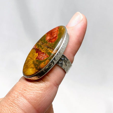 Cherry Creek Jasper Hammered band oval ring s.7 KRGJ1601 - Nature's Magick