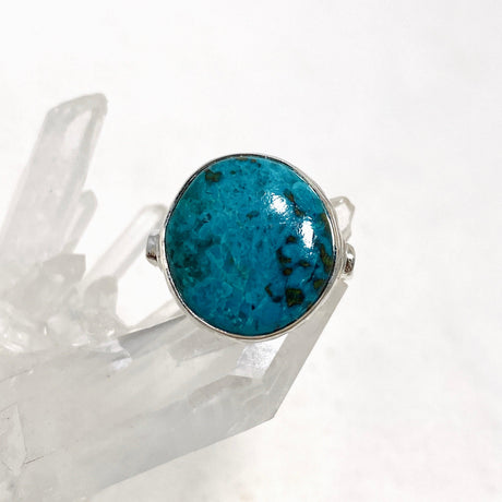 Chrysocolla with Shattuckite and Dioptase Round Ring with a Hammered Band Size 9 KRGJ3235 - Nature's Magick