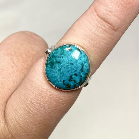 Chrysocolla with Shattuckite and Dioptase Round Ring with a Hammered Band Size 9 KRGJ3235 - Nature's Magick