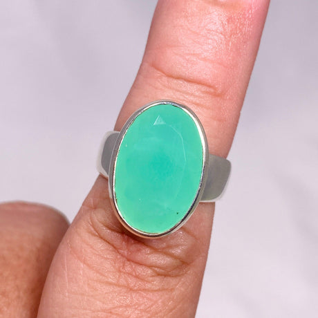 Chrysoprase Faceted Oval Ring Size 7.5 PRGJ472 - Nature's Magick