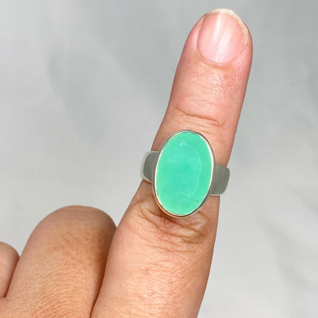 Chrysoprase Faceted Oval Ring Size 7.5 PRGJ472 - Nature's Magick