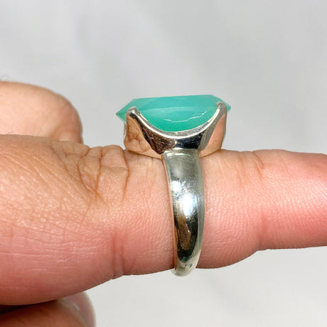 Chrysoprase Faceted Oval Ring Size 7 PRGJ473 - Nature's Magick