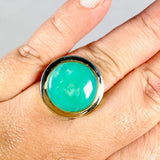 Chrysoprase round ring with brass detailing s.11 KRGJ2942 - Nature's Magick