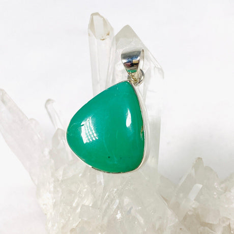 Chrysoprase teardrop pendant KPGJ3922 - Nature's Magick