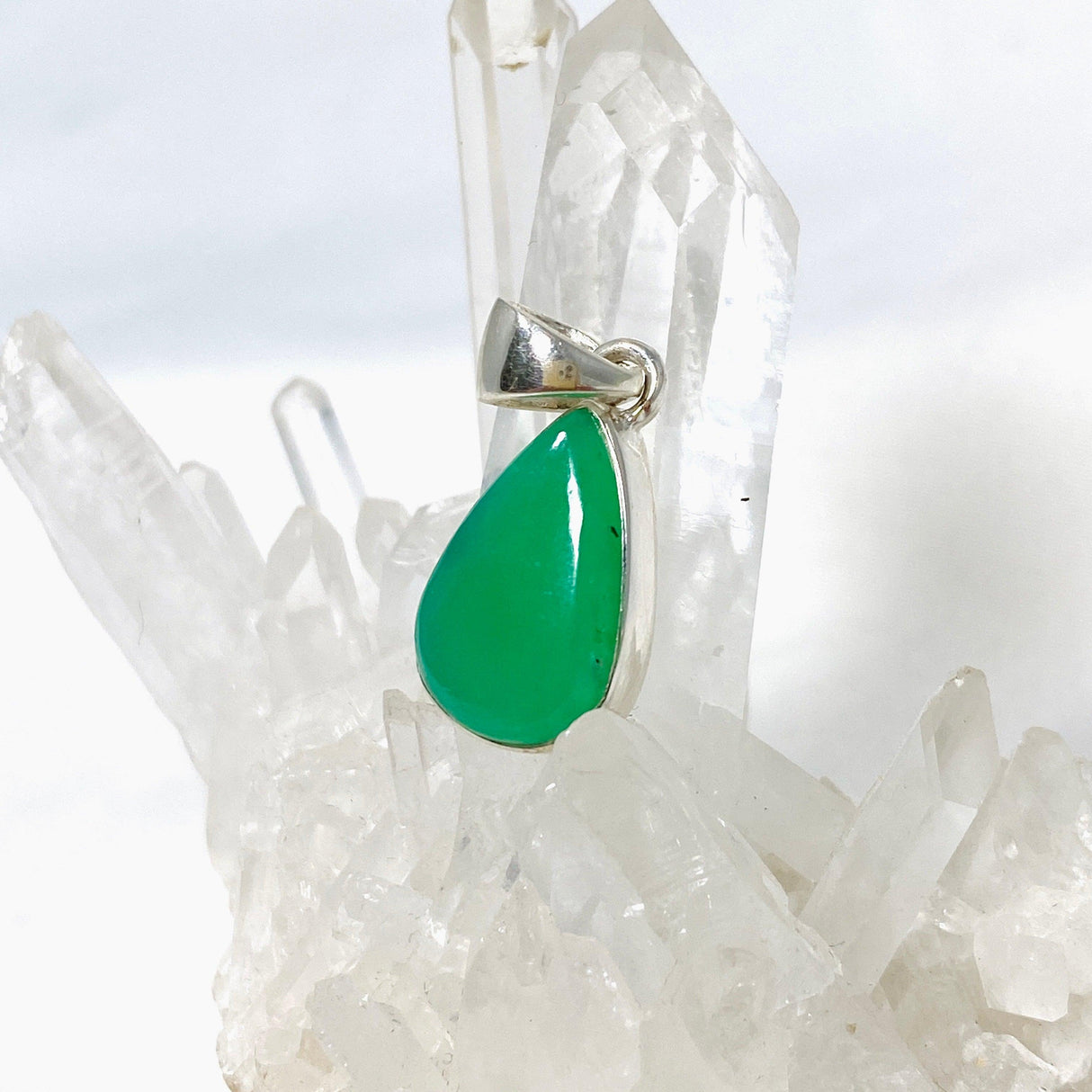 Chrysoprase Teardrop Pendant KPGJ4459 - Nature's Magick