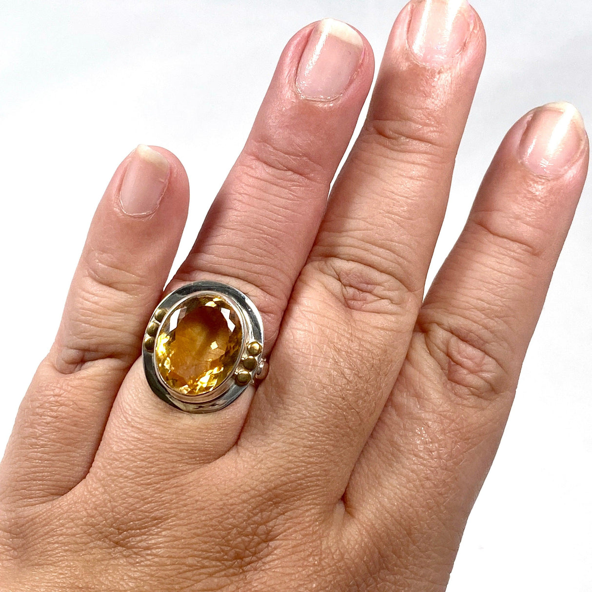 Citrine faceted oval ring with gold detailing s.11 KRGJ2836 - Nature's Magick