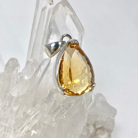 Citrine faceted teardrop pendant KPGJ3645 - Nature's Magick