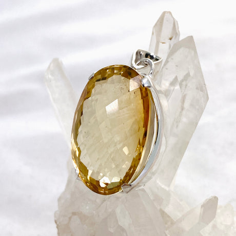 Citrine Oval Checkerboard Faceted Pendant KPGJ4786