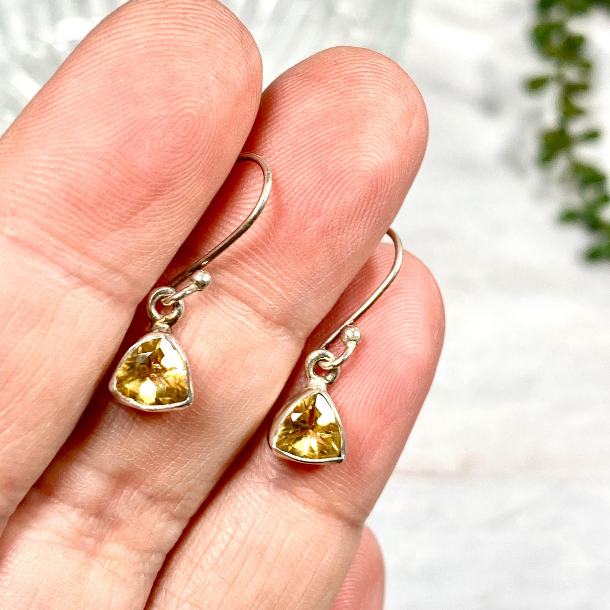 Citrine petite triangular faceted earrings R2363-CTT - Nature's Magick