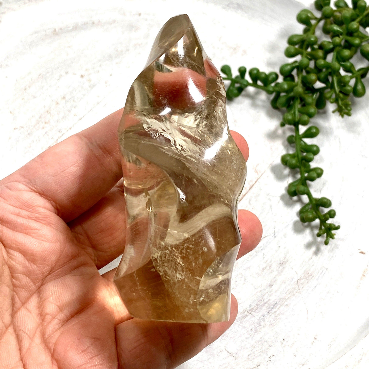 CR2969 Smokey Quartz Flame 309g - Nature's Magick