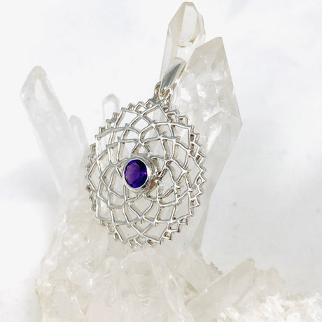 Crown Chakra Pendant with Amethyst SSP310 - Nature's Magick