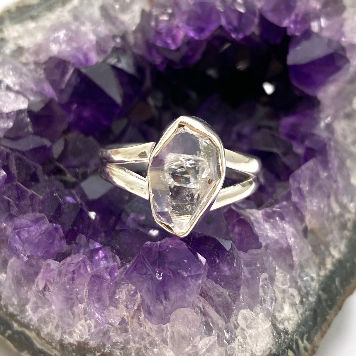 Diamond Quartz Raw Split Band Ring Size 7.5 PRGJ781