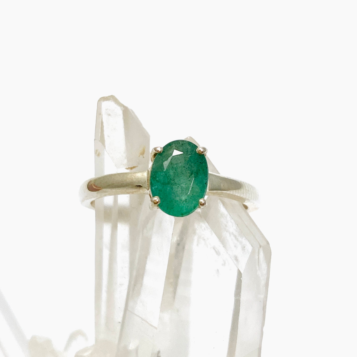 Emerald (Natural) Oval Faceted Ring Size 8.5 PRGJ552