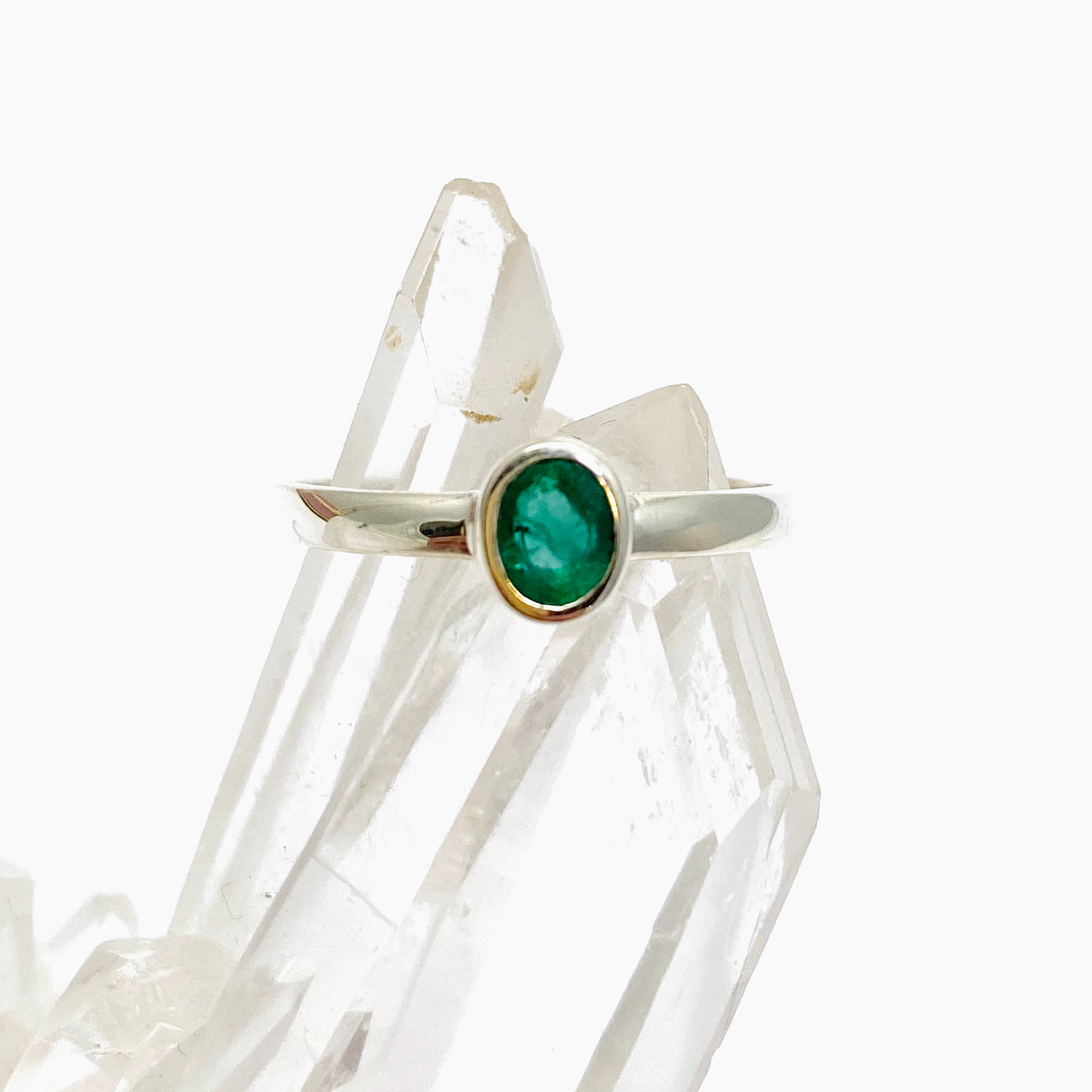 Emerald Oval Faceted Ring PRGJ699