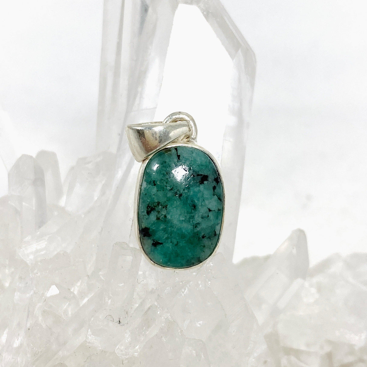 Emerald Oval Pendant KPGJ4184 - Nature's Magick
