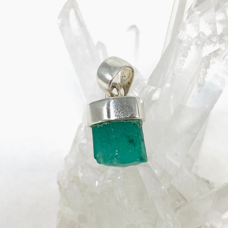 Emerald Raw Petite Pendant PPGJ521 - Nature's Magick